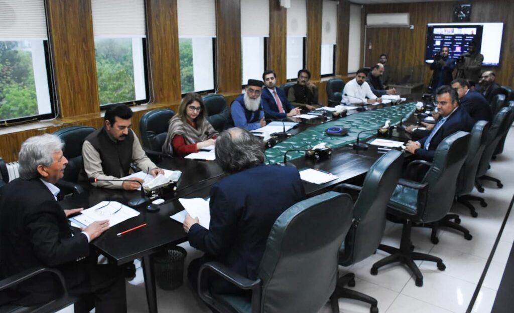 To Ensure availability of Urea ad DAP fertilizer to farmers in Kharif Season, Rana Tanveer