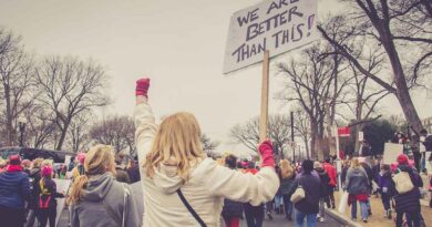 a call to people