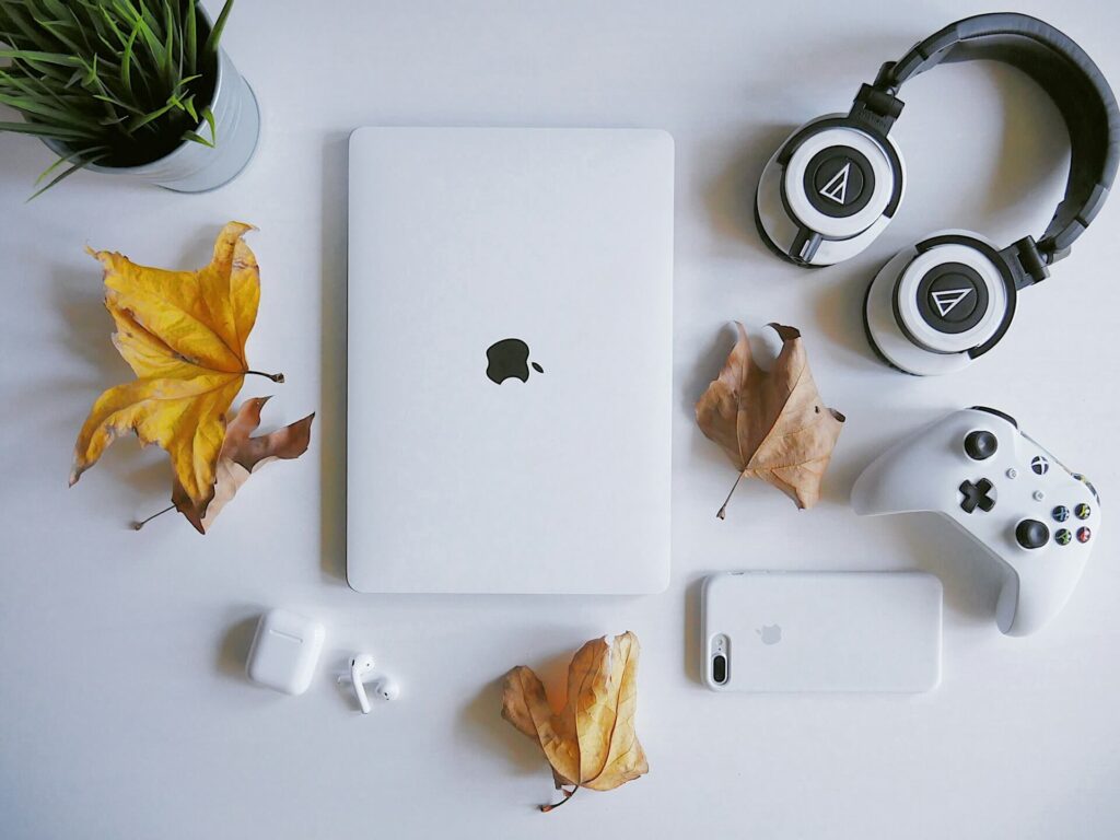 Modern essentials: Navigating work , play , and connectivity for a better creativity 1 laptop mobile img