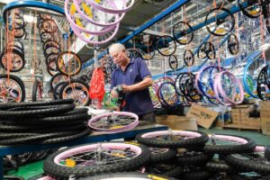 China's light industry benefits from smart manufacturing, innovation
