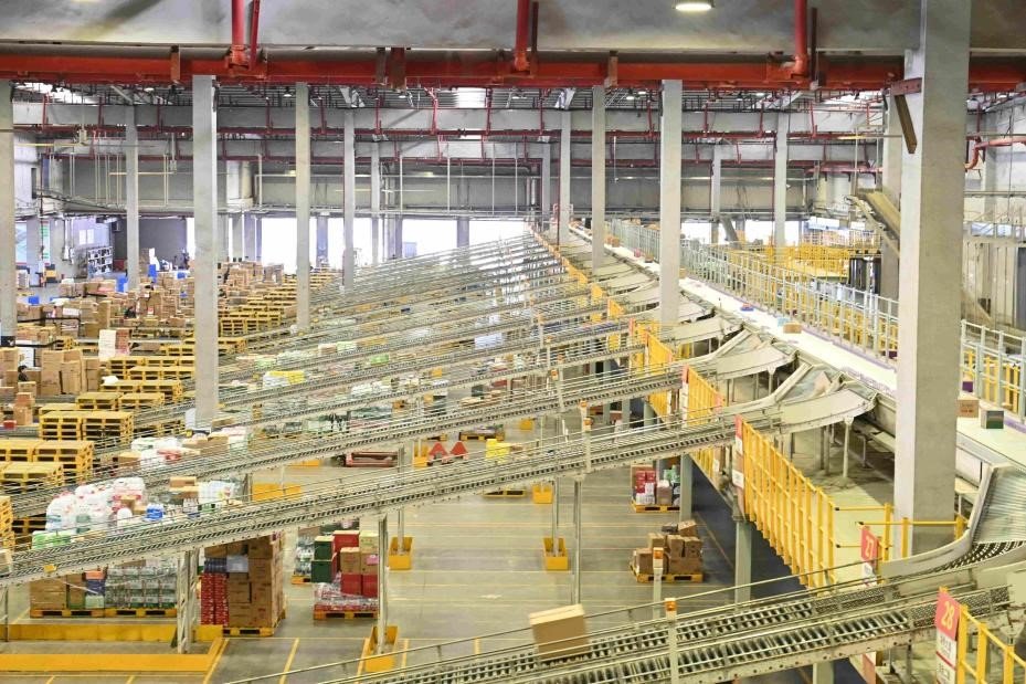 China advances from digitalization to intelligent digital transformation