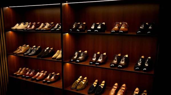 Govt. plans Rs 9.8 bln footwear hub to attract foreign investment
