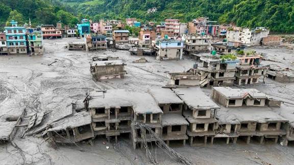 Nepal’s flood damage raises concerns over hydropower sustainability in South Asia 1 Nepal’s flood damage raises concerns over hydropower sustainability in South Asia